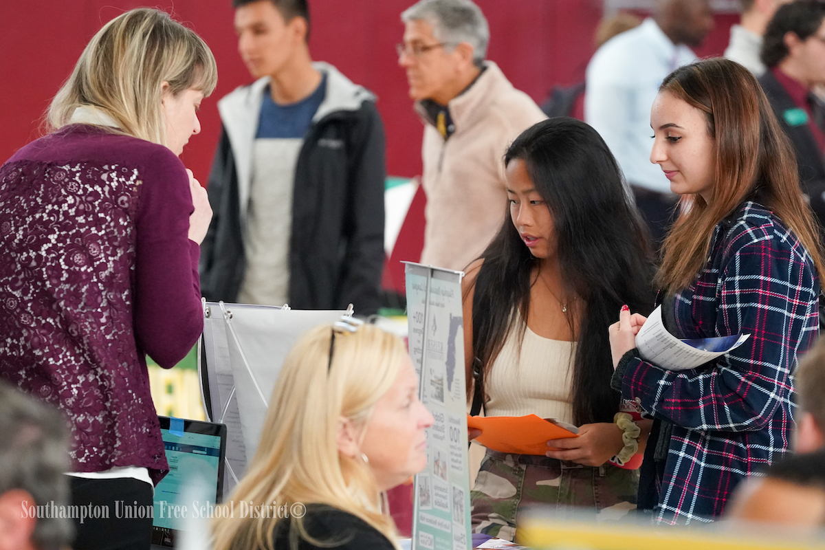Southampton High School students participated in a college fair on October 23 that featured representatives from more than 100 colleges and universities. Students learned more about financial aid, course offerings and campus life.