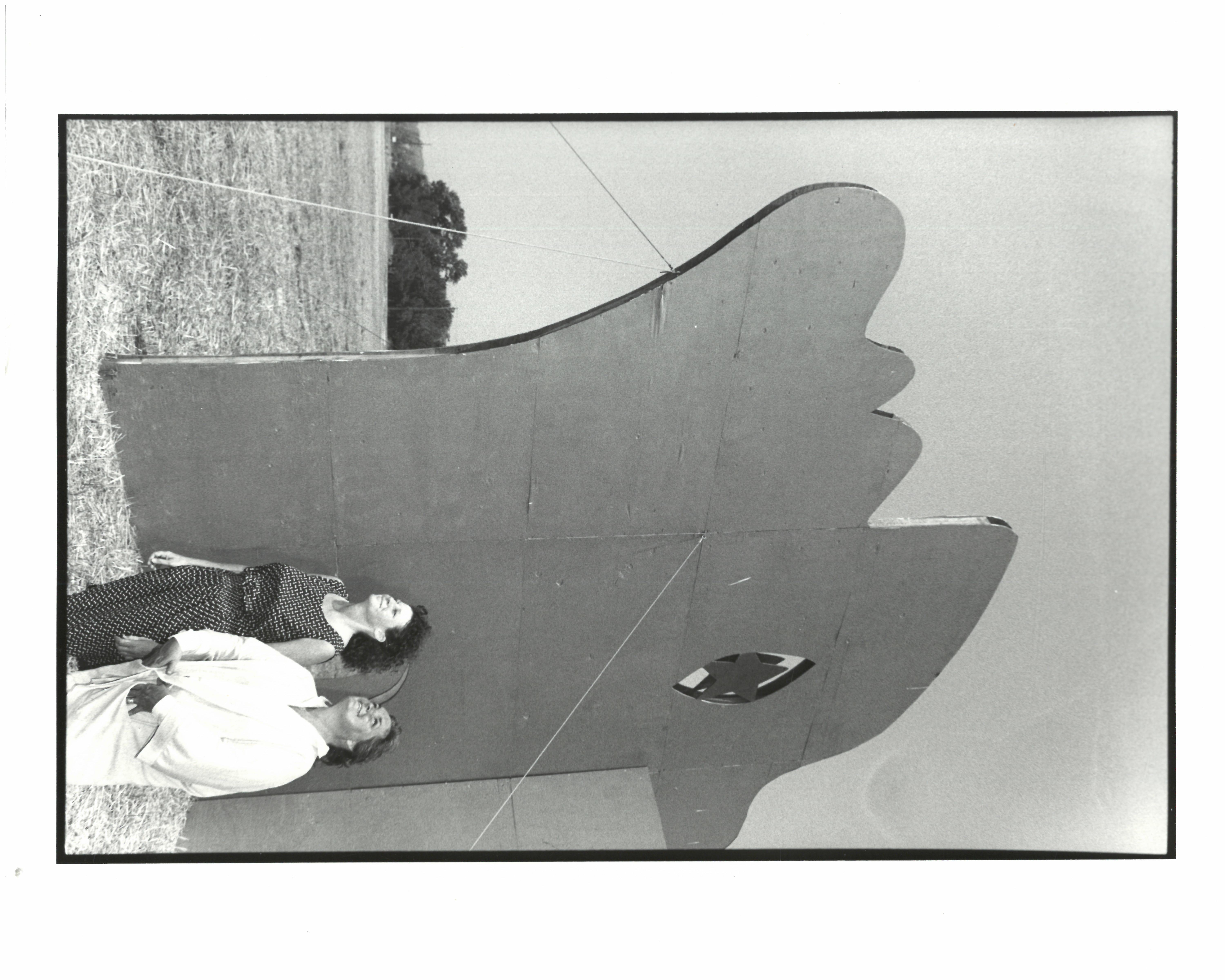 Kenny Mann's 1988 print of Linda Scott with 