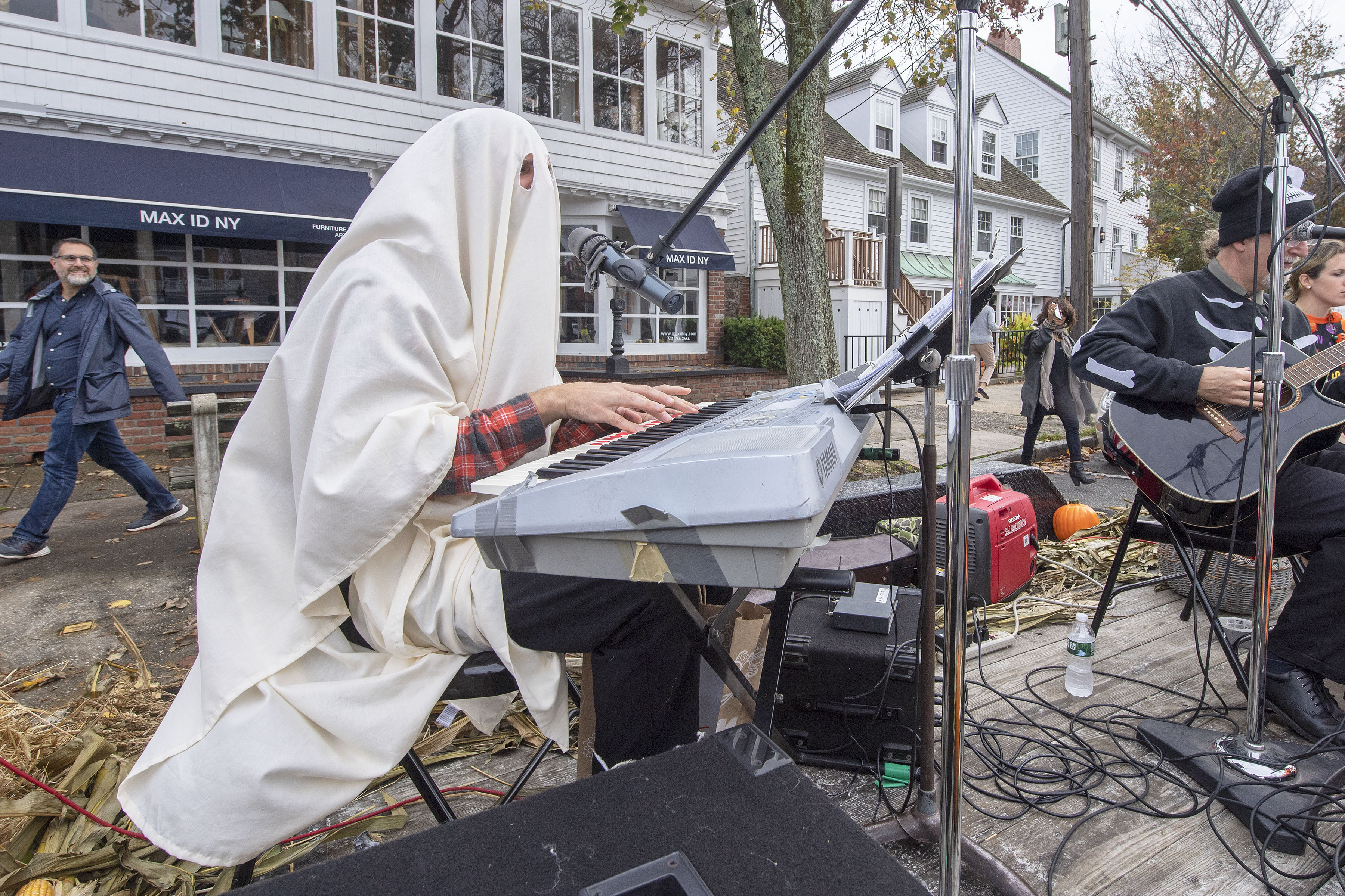 A spook helped provide musical accompaniment during the 2019 Sag Harbor Elementary School Halloween Parade on Main Street on Thursday, October 31.   MICHAEL HELLER