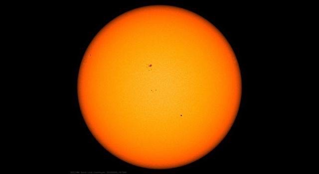Mercury can be seen as a small black dot in the lower right corner of the sun. COURTESY MONTAUK OBSERVATORY 