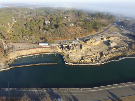 Assistant Town Planning Director Janice Scherer said that the developer’s removal of five trees near the former Tide Runners building was not authorized and has caused slumping and divetts along the site’s northern bluff.