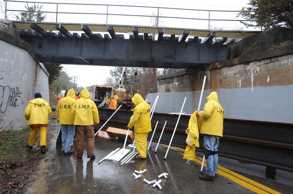 The MTA is reported that bus service replaced train service in both directions between Speonk and Montauk