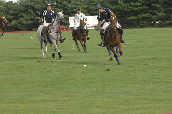 White Birch and Heathcote vyed for the Waterbury Cup on Saturday.