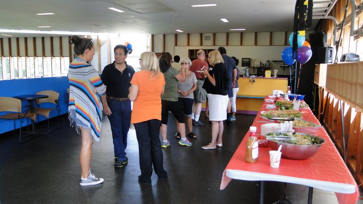 The YMCA East Hampton RECenter bids farewell to retiring Executive Director Juan Castro and his wife