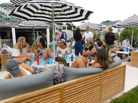 Lyft granted passengers access to a private soiree overlooking the ocean in Montauk over the weekend
ELIZABETH VESPE