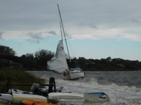 Two boats came loose from their moorings on Friday morning in Lake Montauk.  ELIZABETH VESPE