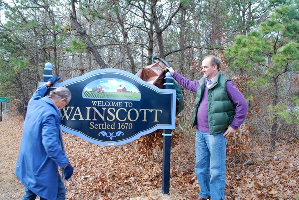 One of the two 'Welcome to Wainscott' signs is unveiled. LAURA WEIR
