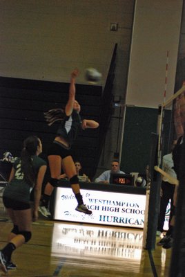 Sarah Culver finished with 25 kills in her team's 3-2 victory over Sayville on October 1. DREW BUDD