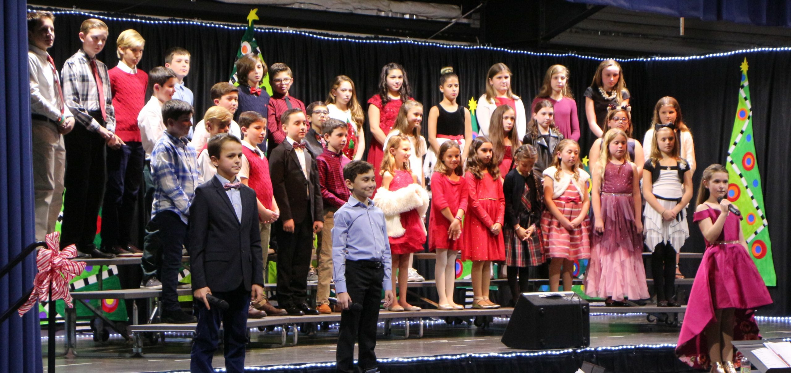 Raynor Country Day School hosted its annual Winter Concert for students in fourth- through sixth-grade. During the event, the senior band, jazz band, senior chorus, the ukulele ensemble and piano soloists performed. The senior chorus performing.