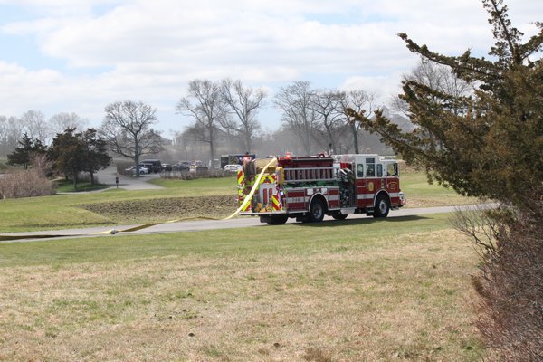 A fire broke out at the National Golf Links clubhouse shortly before noon on Wednesday.