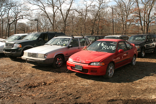 Town To Hold Auction On Impounded Cars 27 East