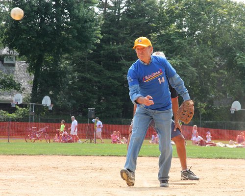 Mort Zuckerman was on the mound for the writers.