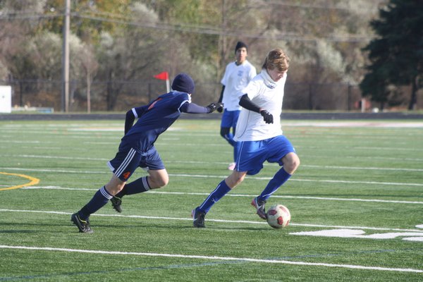 Sebastian Perreira (Southampton) moves with the ball. CAILIN RILEY CAILIN RILEY