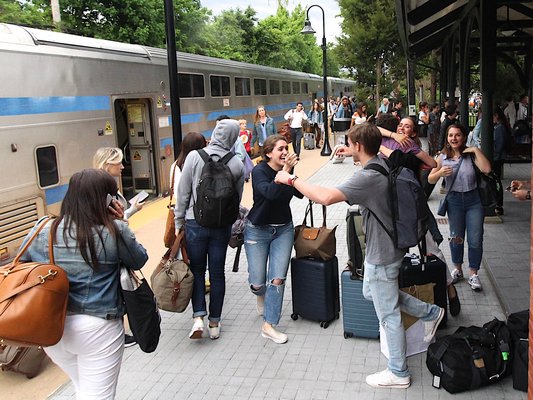  transported passengers to the Hamptons on Saturday after train service was suspended.