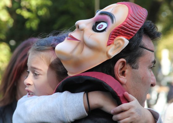Faces in the parade.