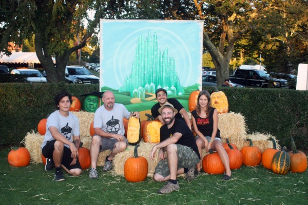 Maniac Pumpkin Carvers with the Wizard of Oz display