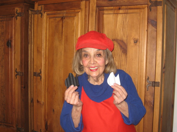 Southampton resident Betty Birnbaum may be almost 80 but that hasn’t stopped her from inventing a new product. 