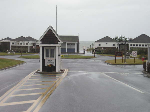 Hither Hills State Park in Montauk was closed on Thursday. VIRGINIA GARRISON