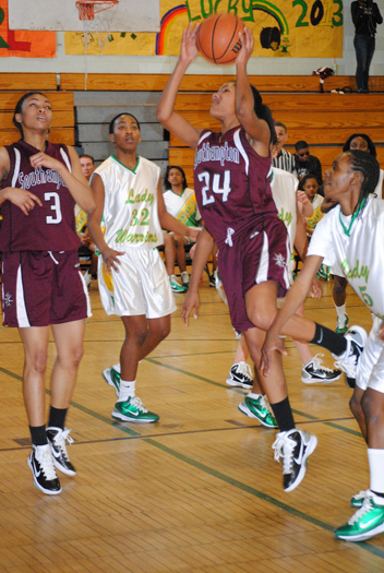 Southampton’s Paris Hodges goes up for two points. 