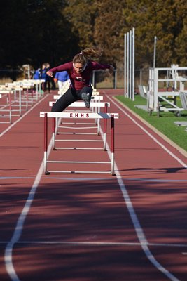 Amanda Calabrese in the 100-meter hurdles. RICCI PARADISO