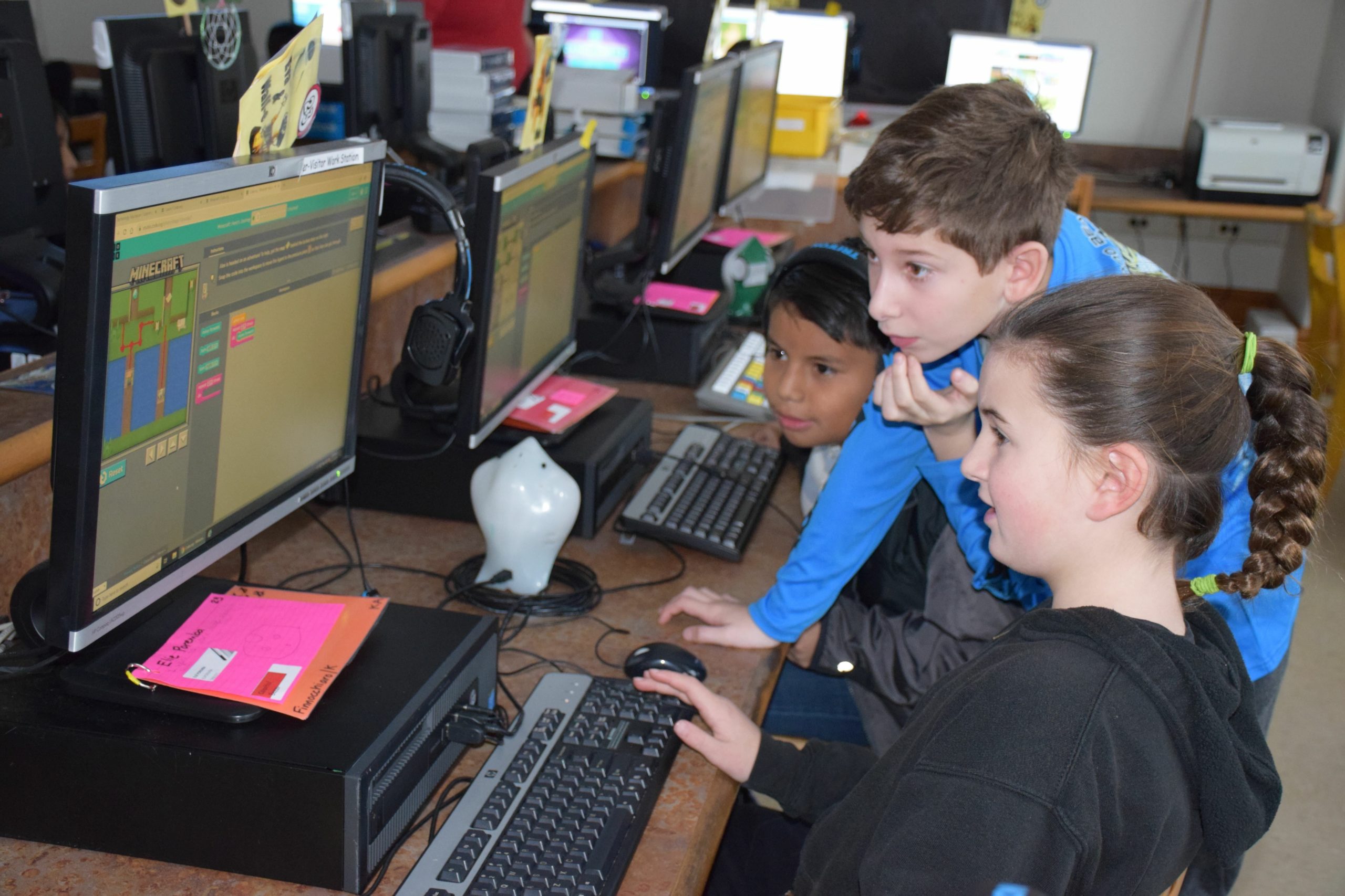 To mark Computer Science Education Week, Southampton Elementary School students spent an hour learning code through activities provided by Code.org, during their STEM period. Known as the Hour of Code, the experience gives students an opportunity to explore coding as the basis for a possible career in computer science. It also allows them to hone their problem-solving skills and celebrate the birthday of computing pioneer Grace Murray Hopper.