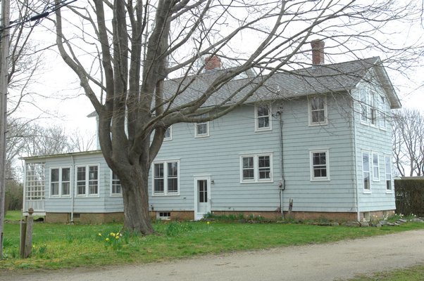 The White farmhouse in Sagaponack.