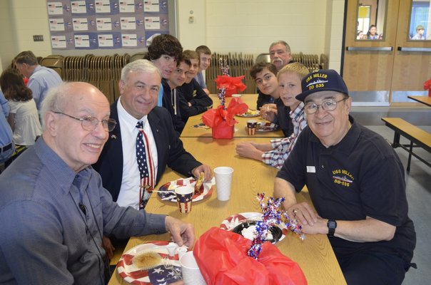 Tuckahoe students talked to local veterans at a Memorial Day breakfast in the school cafeteria on Friday. BY ERIN MCKINLEY