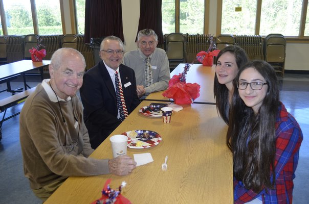 Tuckahoe students talked to local veterans at a Memorial Day breakfast in the school cafeteria on Friday. BY ERIN MCKINLEY