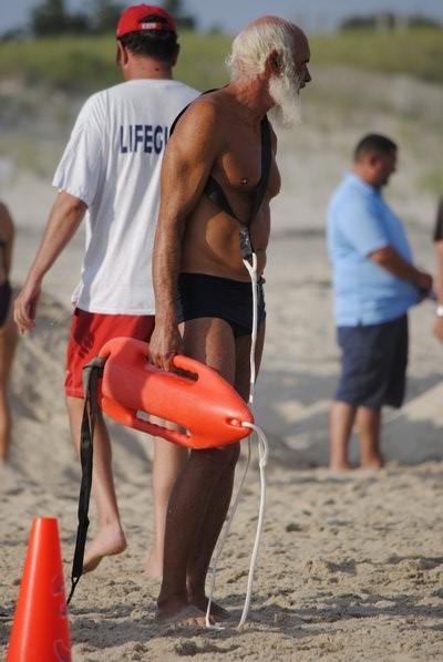 A lifeguard prepares for the landline rescue event. DANIELA DETORE