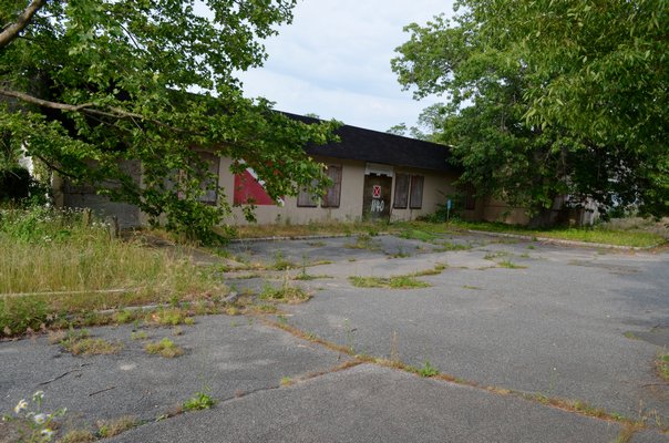 The proposed site of a new health club in Flanders. BY ERIN MCKINLEY