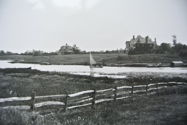 An early photo of the Agawam ferry.
