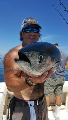 There's still some bluefins in the nearby waters as this schoolie Ed Hoyt caught aboard his boat last week will attest.