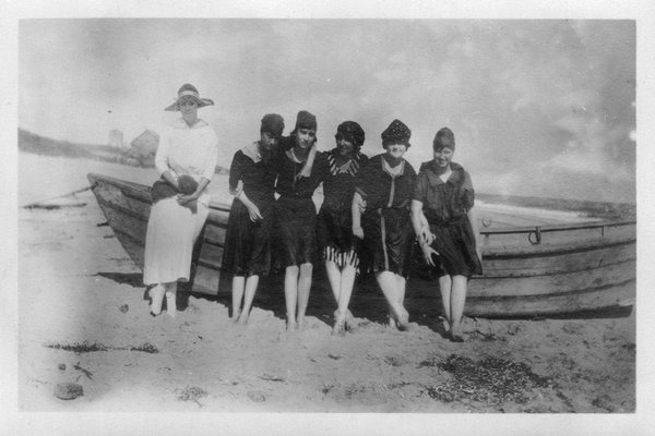 Members of the Kelsey family and friends at Atlantic Avemue Beach.   COURTESY DELL CULLUM