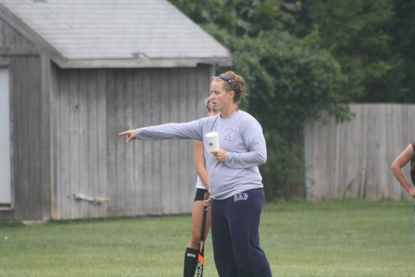 East Hampton's Dannie Dunphy (teamed with Gillian Neubert) won at first doubles against Mercy. CAILIN RILEY