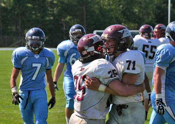  knocking down a fourth-down pass near the endzone.