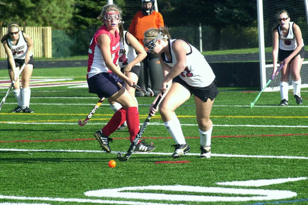 Lady Mariner Briana Frasher moves the ball against Miller Place. <br>Photo by Cailin Riley