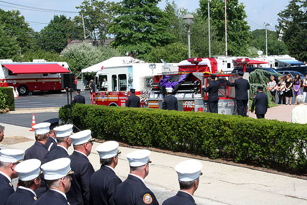 The family of veteran firefighter Paul Warhola