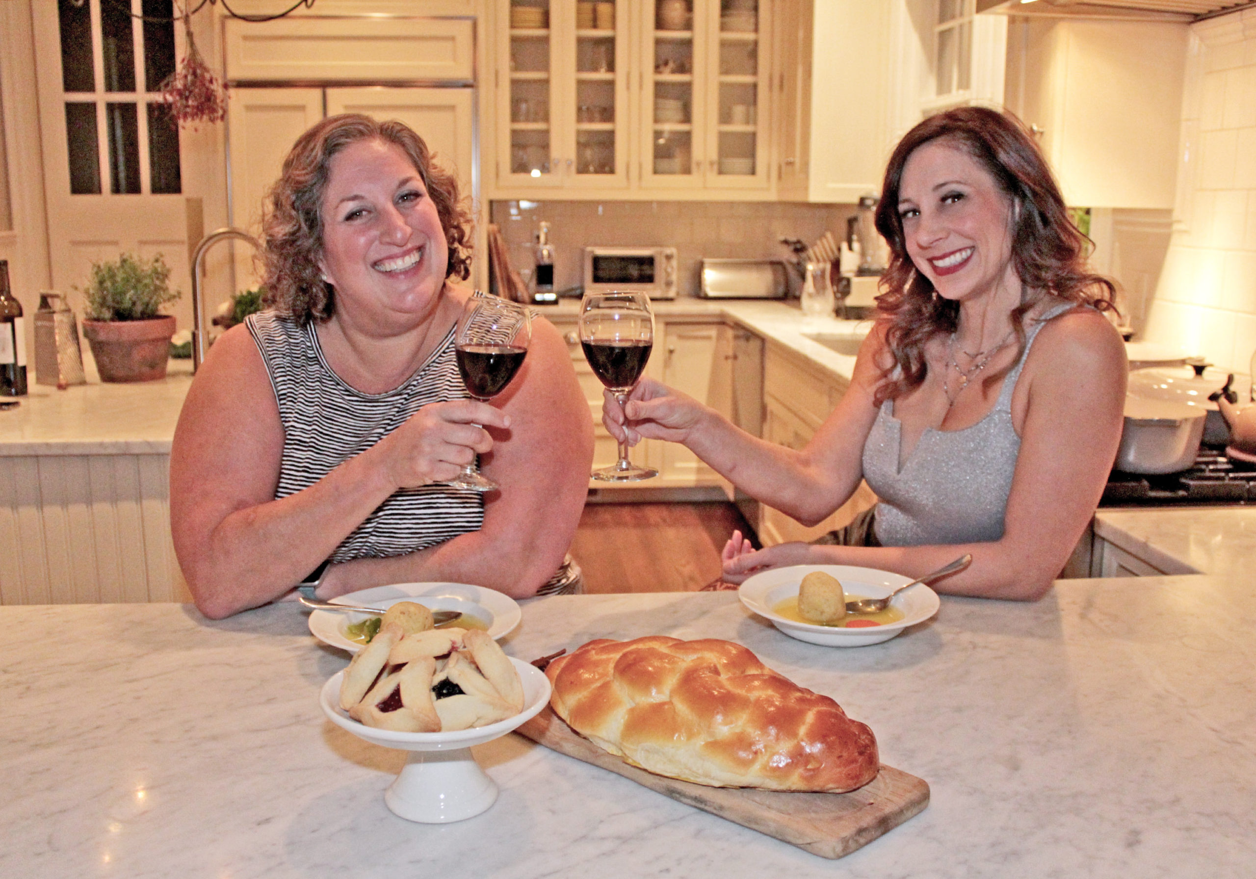 Amy Kirwin, left, and Rebecca Edana, the creators of Two Jews Making Food.