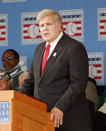  accepts the Hall of Fame plaque for her late husband