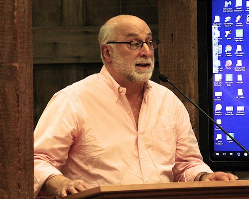 Musicians and their supporters packed into East Hampton Town Hall on Thursday and pleaded with the Town Board to hold off on changes to a music permit law that they feared would force some restaurants and bars to stop hiring musicians to perform live. Kyril Bromley
