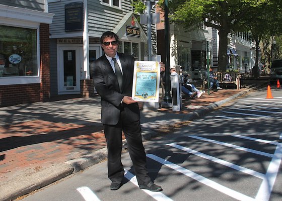  executive director of the East Hampton Chamber of Commerce