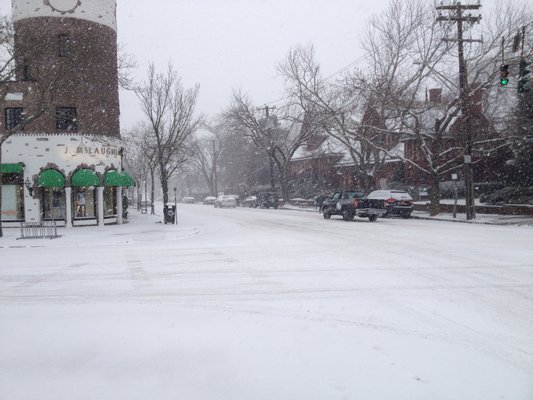 The snow began to fall in Southampton Village Tuesday afternoon. BY DANA SHAW