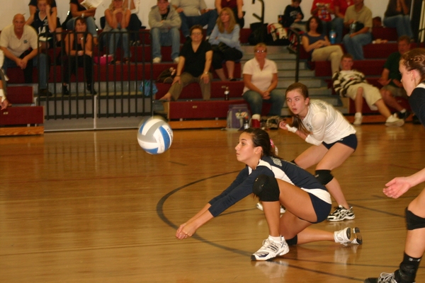 ESM sophomore Morgan Johnson digs a ball.