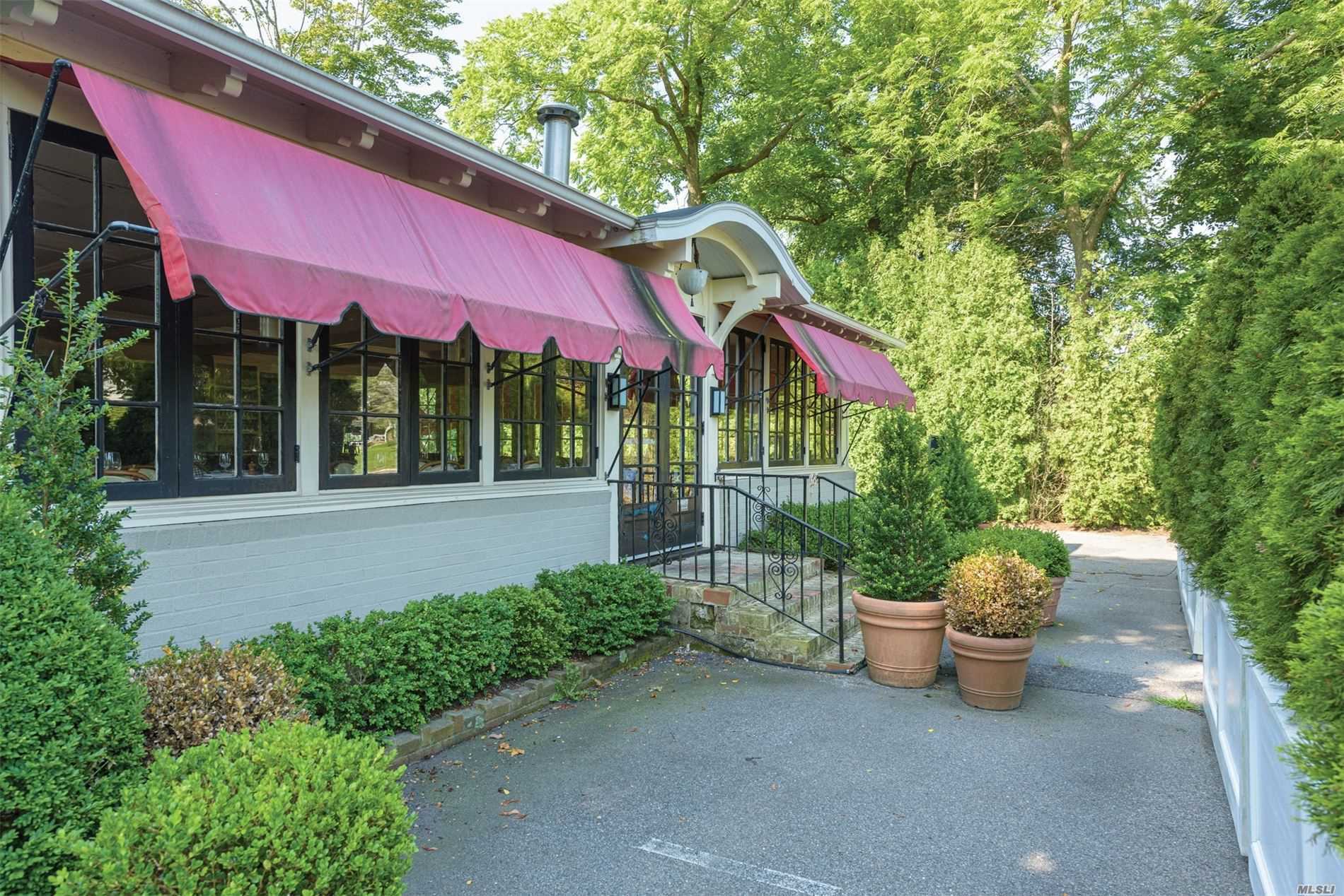 The site of shuttered restaurant Red Bar, 210 Hampton Road in Southampton Village, is for sale. COURTESY DOUGLAS ELLIMAN