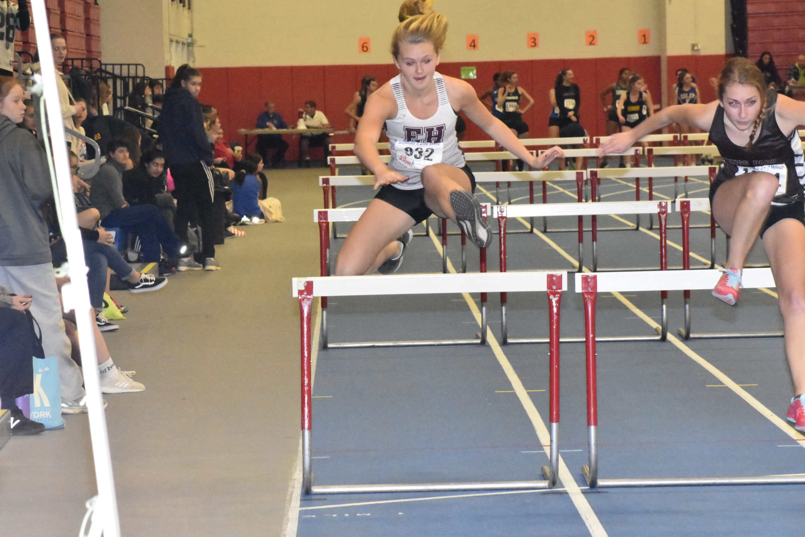East Hampton sophomore Hanna Medler tied for 10th place in the 55-meter hurdles.