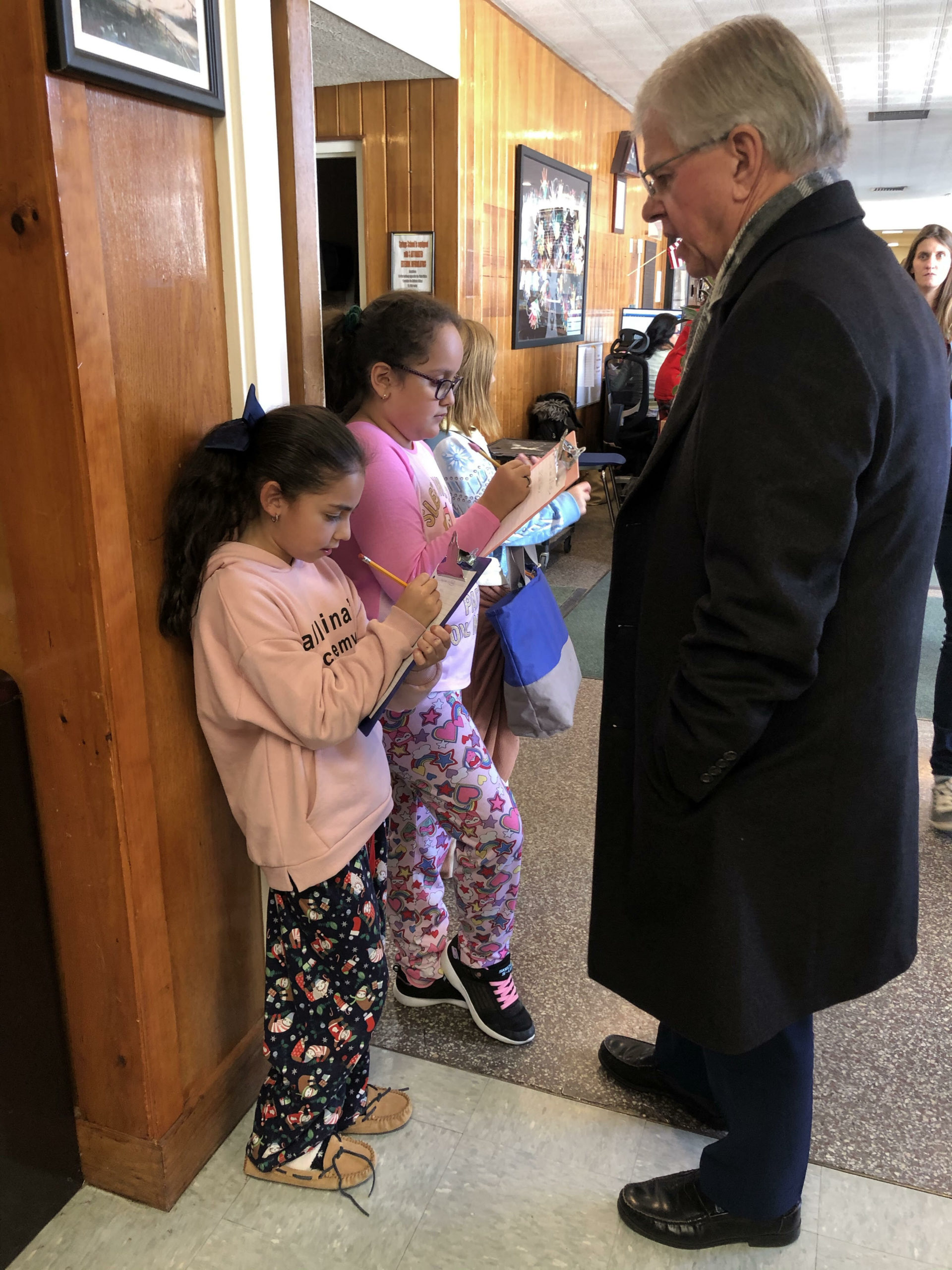 Springs School Journalism Club students interviewed Assemblyman Fred Thiele about a $50,000 grant the school recently received for its clean water initiatives. 