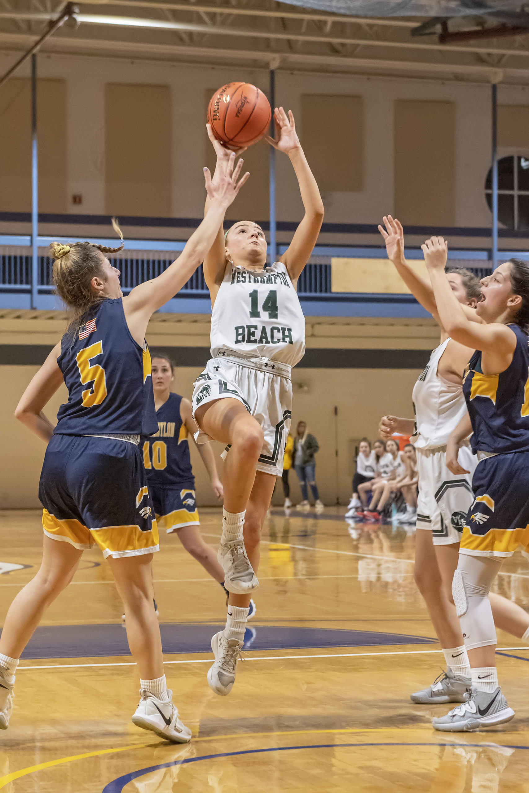 Westhampton Beach senior Isabelle Smith scored a game-high 22 points on Tuesday night.