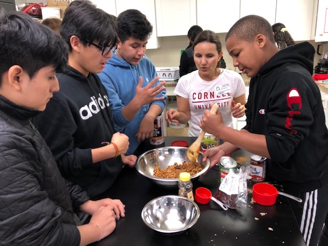 Marta Blanco, a nutritionist from Cornell Cooperative Extension, visited the Bridgehampton School health class to teach students how to make healthy recipes, including pumpkin spice granola bars, bean and broccoli quesadillas and cottage cheese fruit cups.
