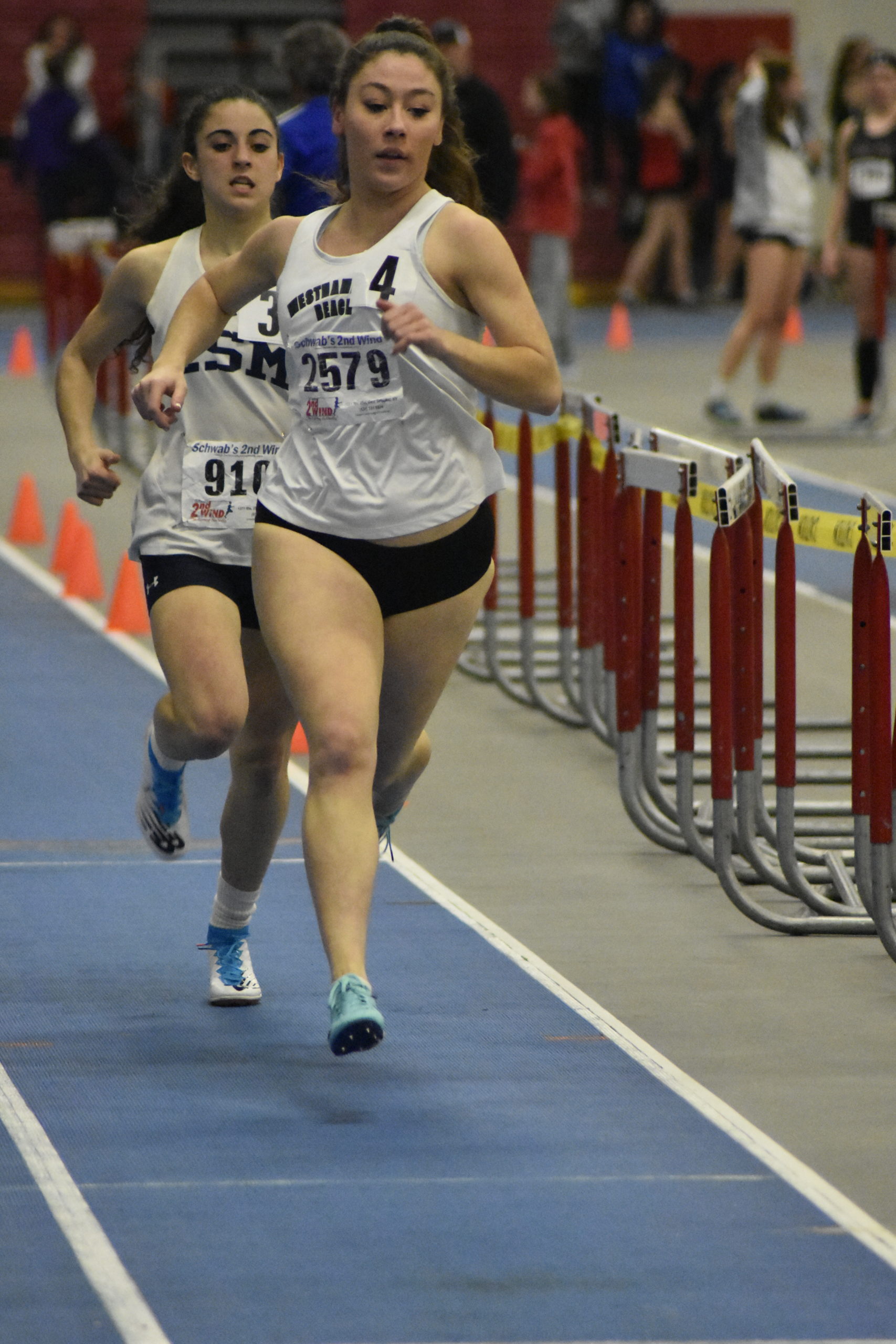 Maureen Duffy in the 600-meter run.