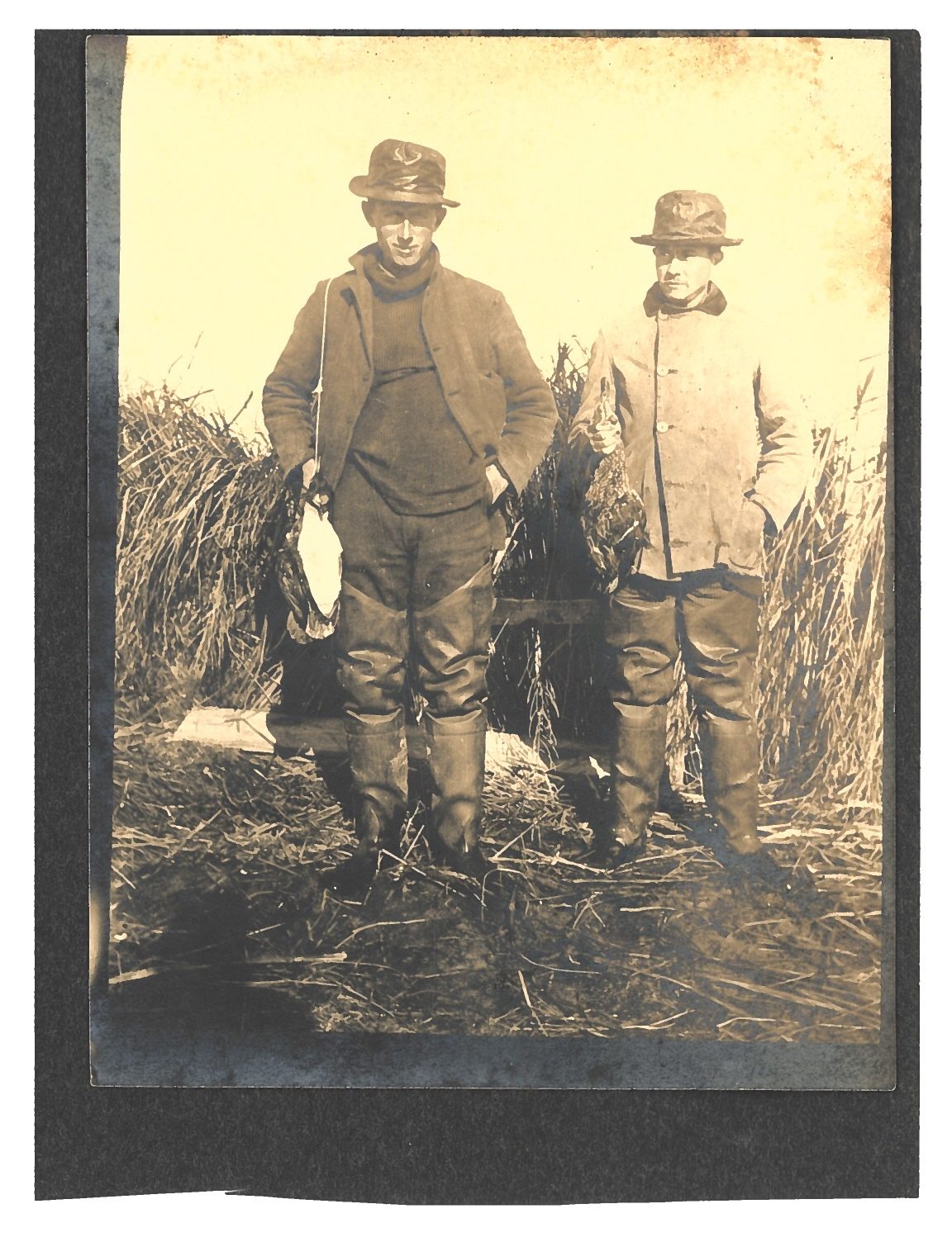 Two unknown duck hunters at Montauk, circa 1895. COLLECTION OF THE EAST HAMPTON HISTORICAL SOCIETY